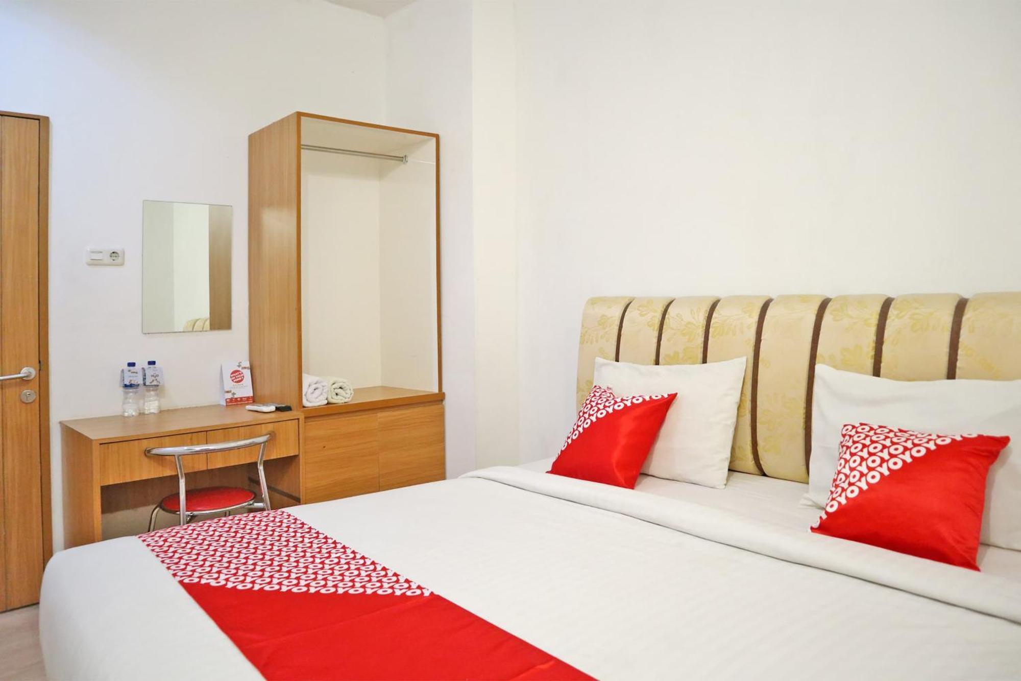 Oyo 1673 M Authentic Kost Man Ξενοδοχείο Παντάνγκ Εξωτερικό φωτογραφία